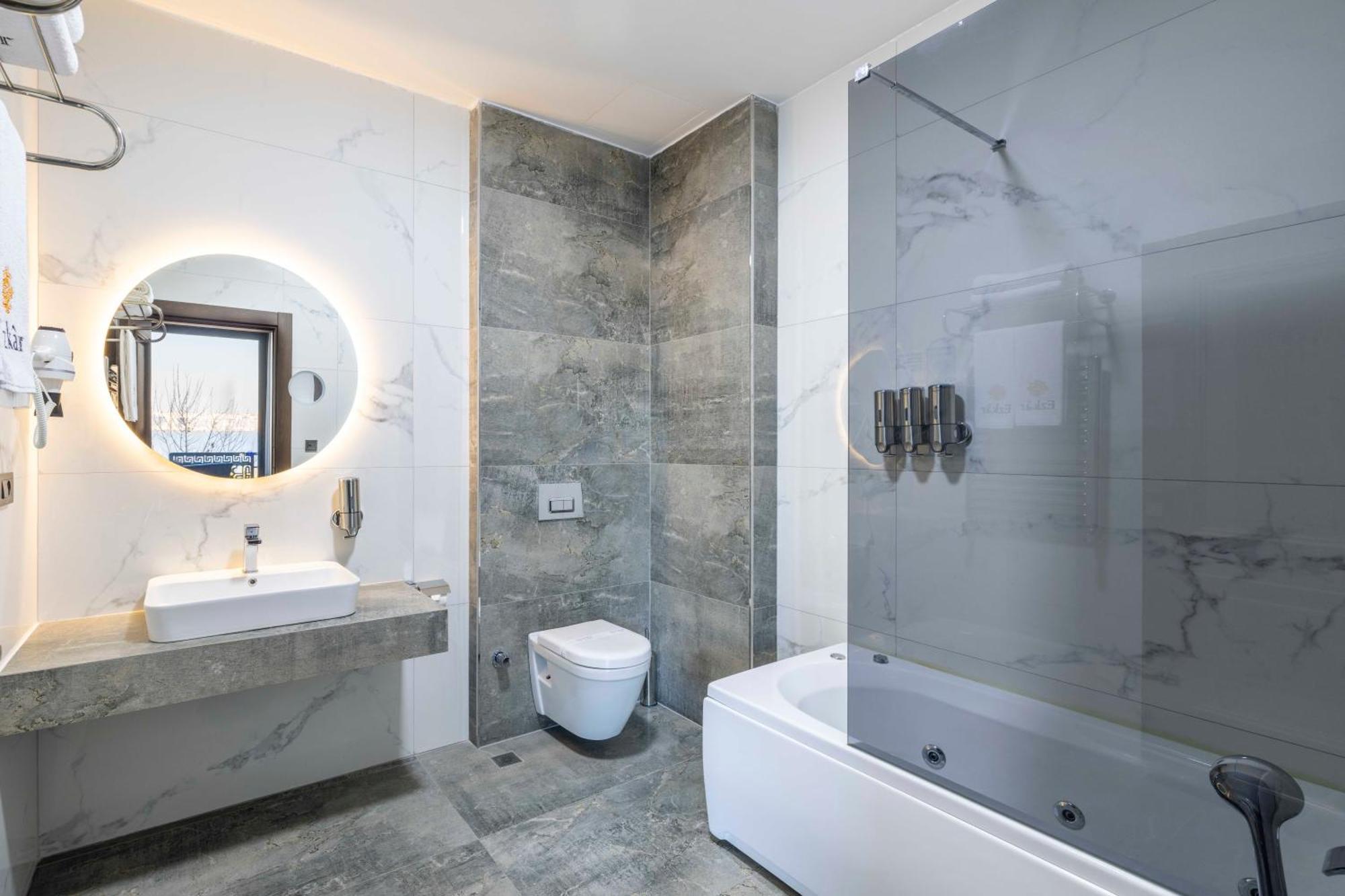 Ezkar Bathonea Art Istanbul Hotel Eksteriør bilde